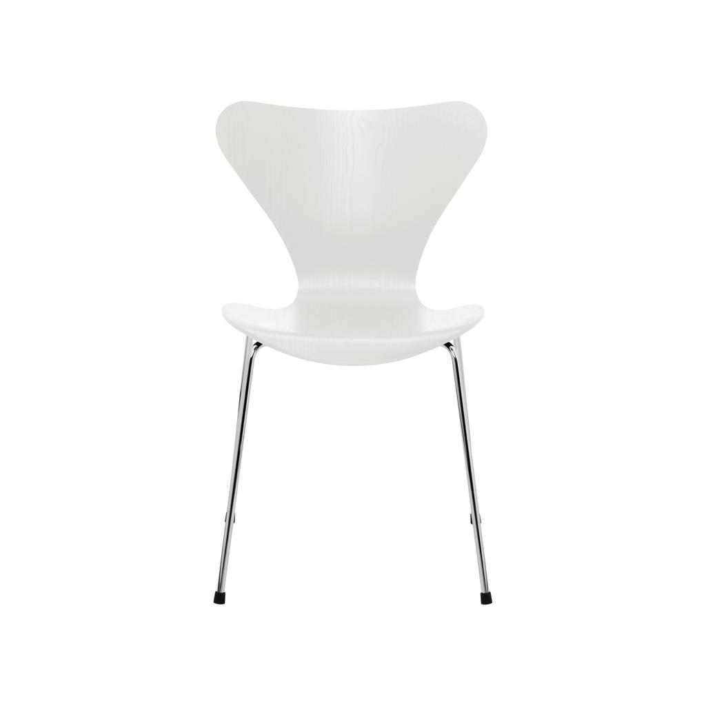 Fritz Hansen Serie 7 Stuhl gefärbte Esche