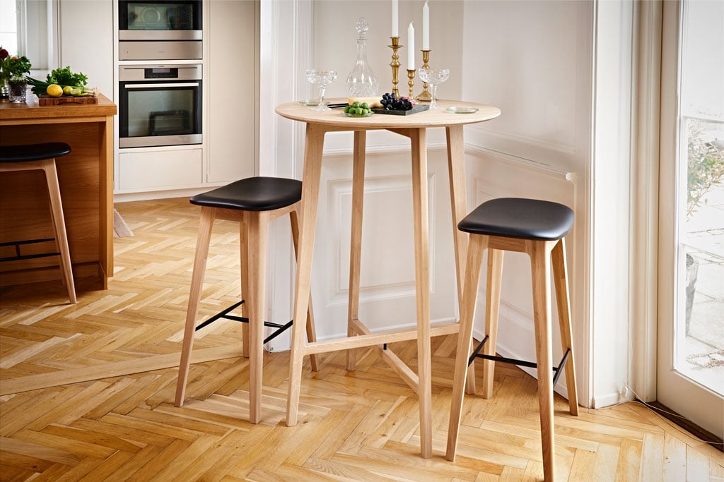 sackit-nordic-barhocker-68-eiche-ultra-black-ambiente-kueche