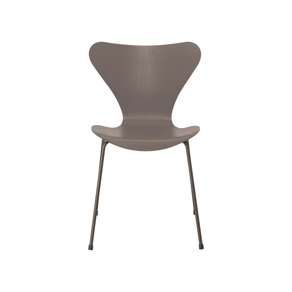 Fritz Hansen Serie 7 Stuhl gefärbte Esche