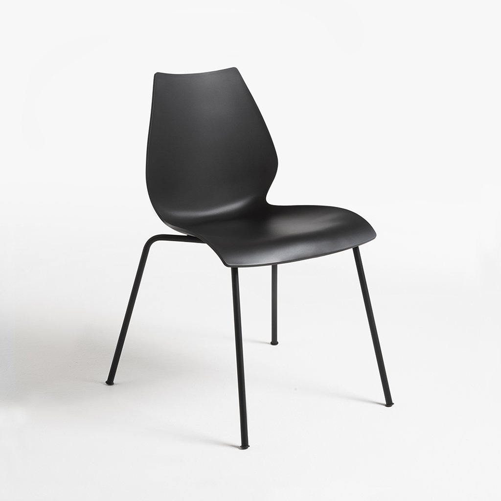 Kartell Maui Stuhl schwarz lackiert