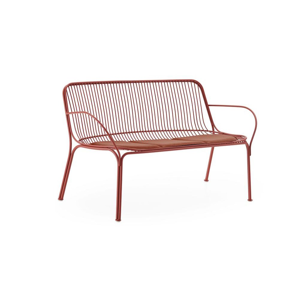 Kartell-Hiray-Sofa-rostrot-mit-Sitzkissen-ziegelrot
