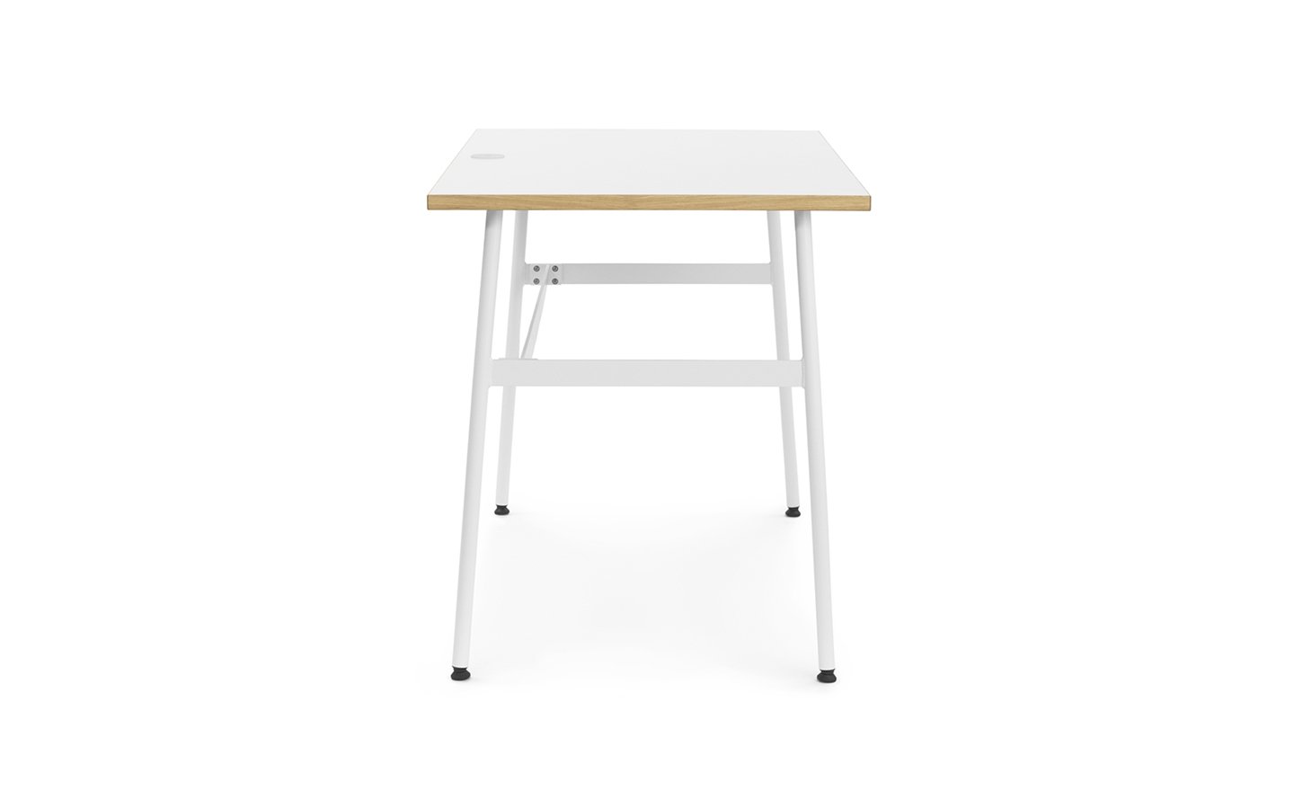 Normann Copenhagen Journal Tisch weiss Seite