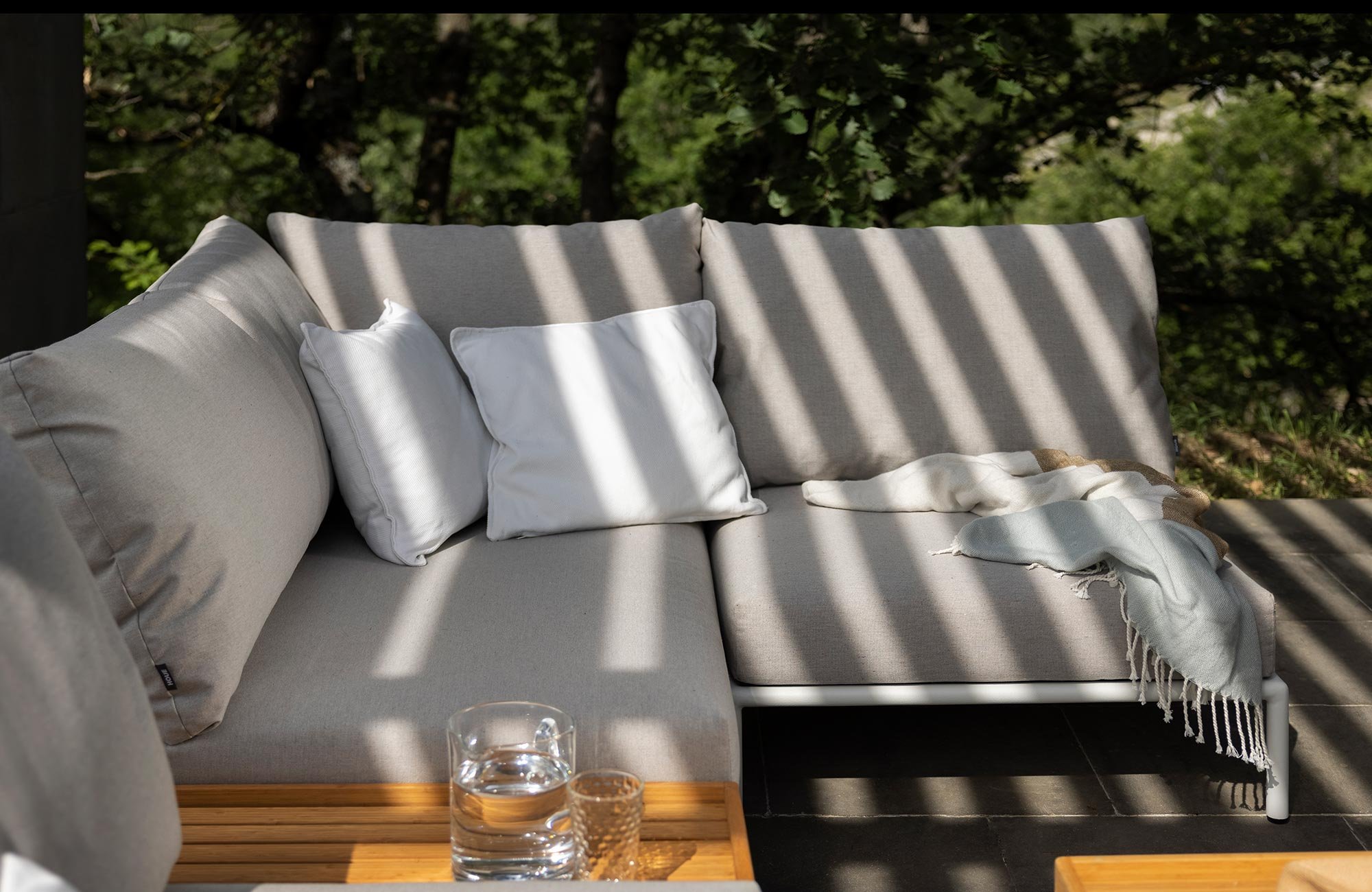 Houe Level 2 Outdoor Sofa Lehne rechts muted white