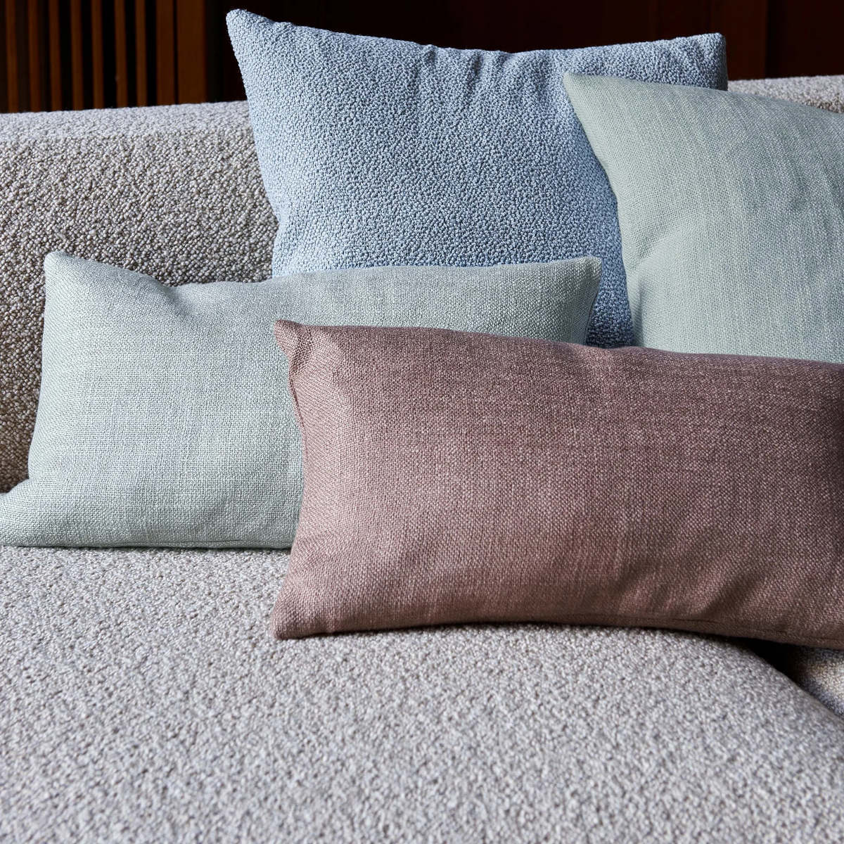 &tradition Develius 2-Sitzer Eck-Sofa Chaiselongue rechts (Hot Madison Reboot 094 (JAB))