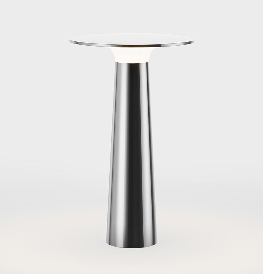 IP44.de lix Tischleuchte / Akkuleuchte - mit Charging Base (frozen silver)