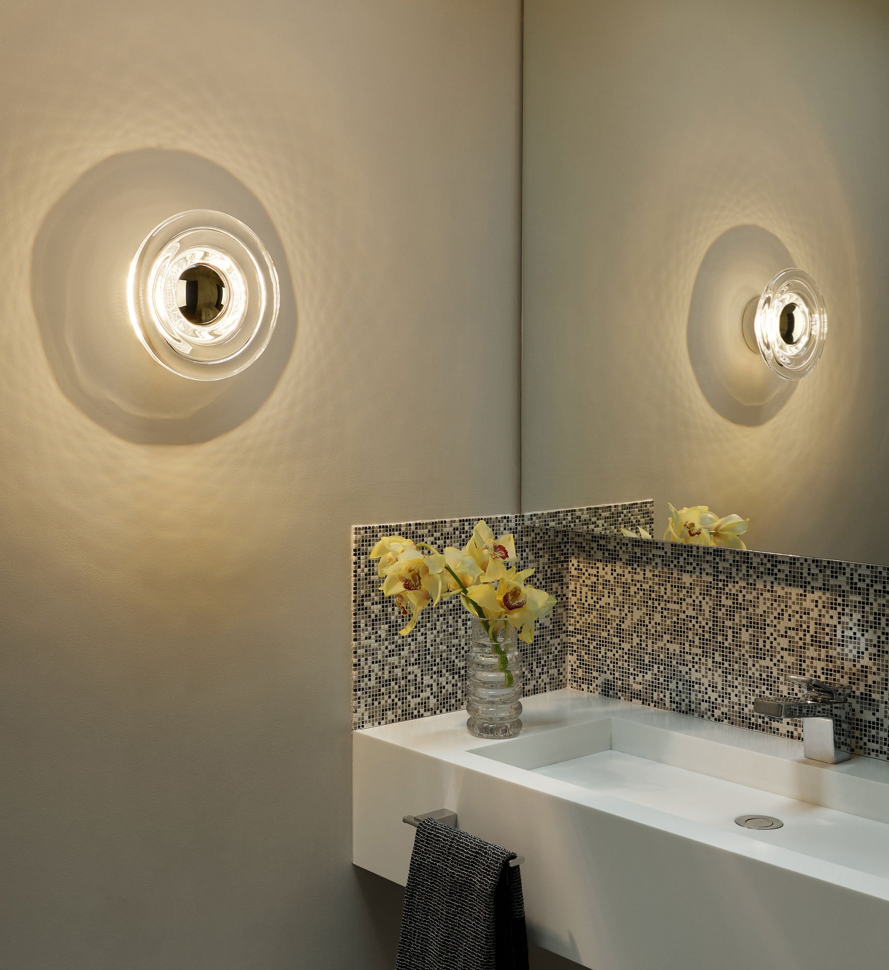 Tom Dixon Press Surface Mini LED Wandleuchte (transparent)