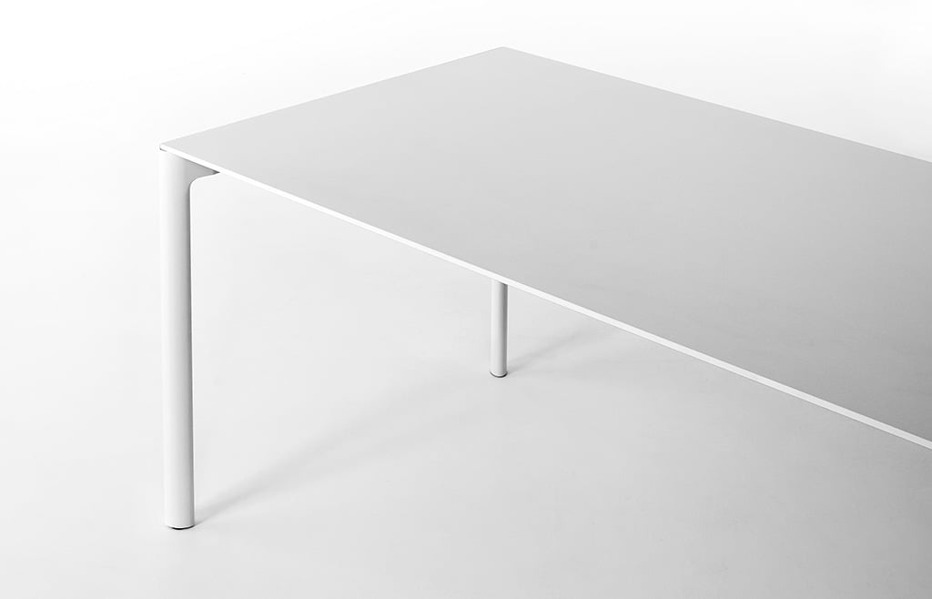 Kristalia Maki Pure White Indoor Tisch ausziehbar