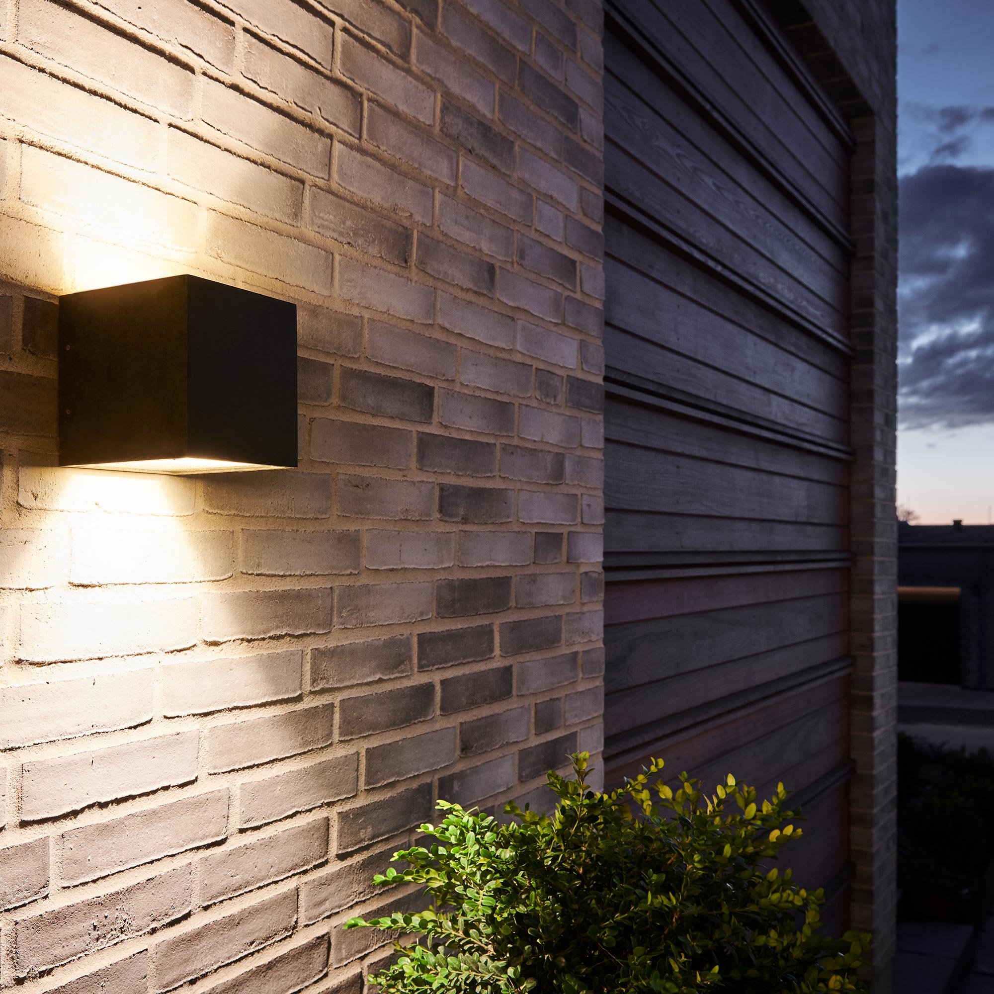 Light Point Cube XL LED Wandleuchte (rust)