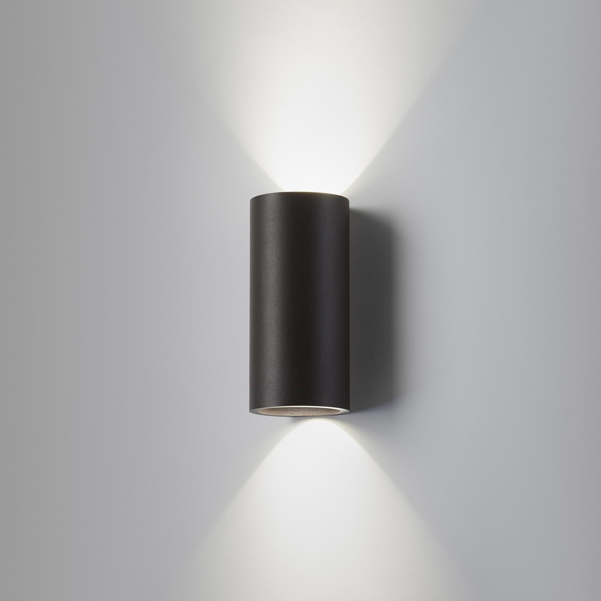 Light Point Zero W1 Wandleuchte (schwarz / gold)