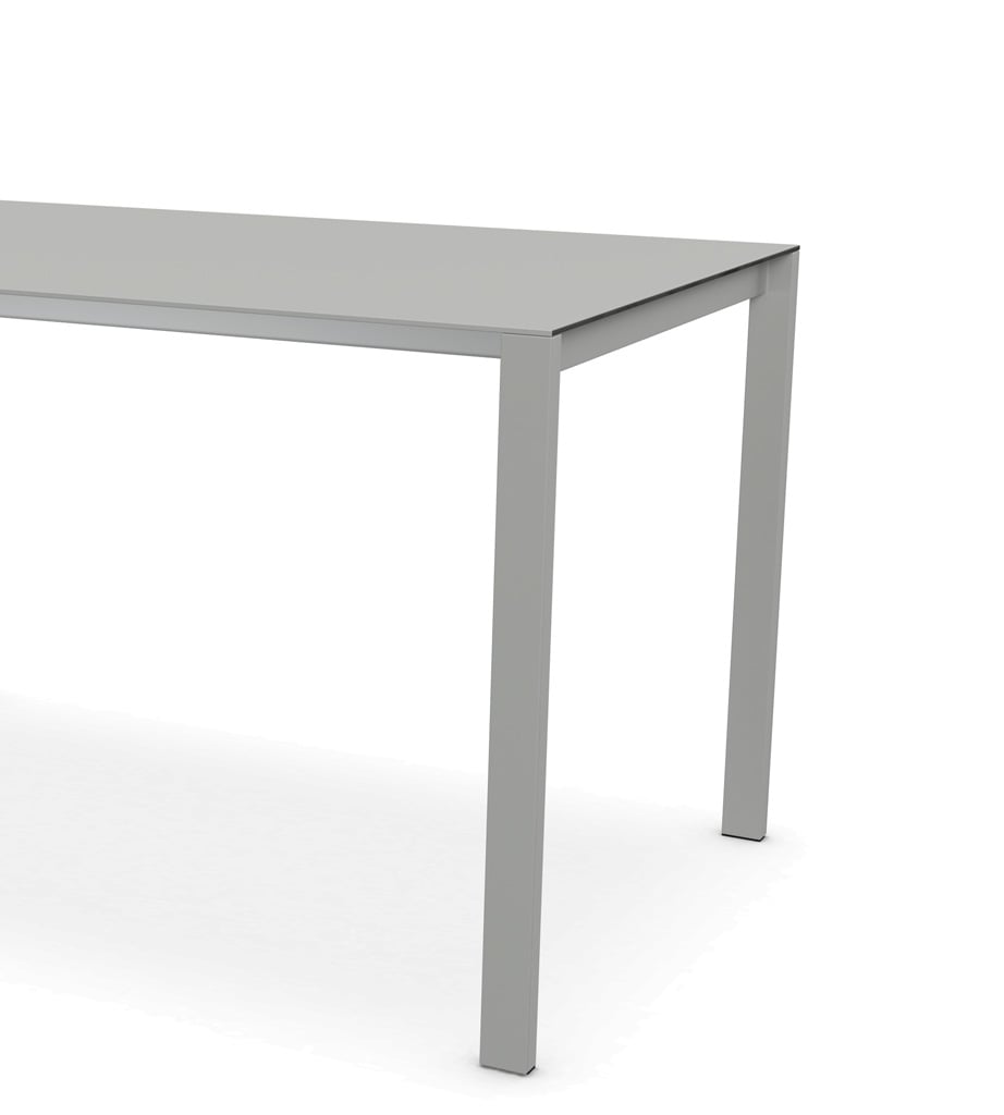 Kristalia Thin-K Aluminium Outdoor Tisch