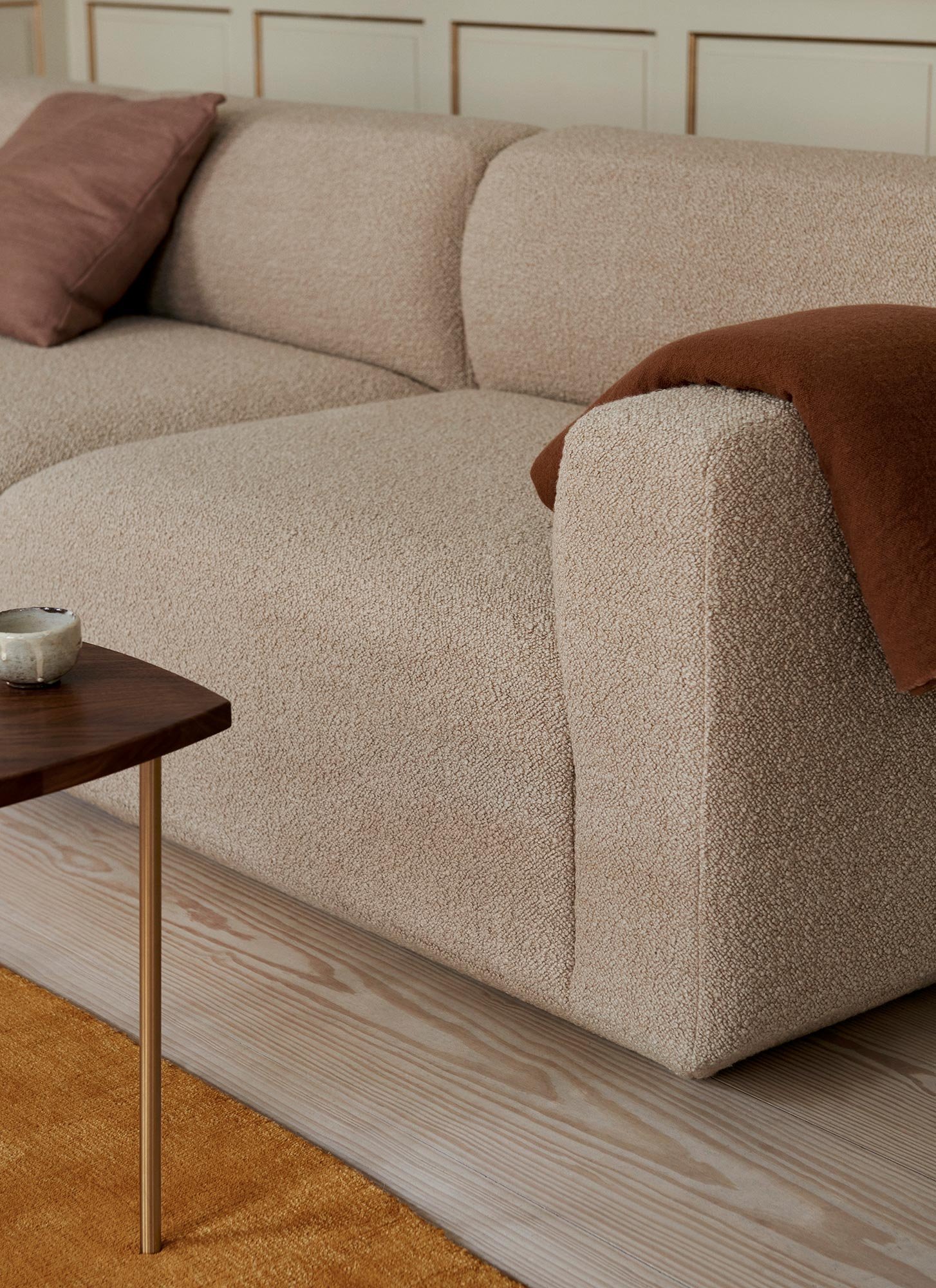 &tradition Develius 3-Sitzer Eck-Sofa Chaiselongue rechts (Hot Madison Reboot 094 (JAB))