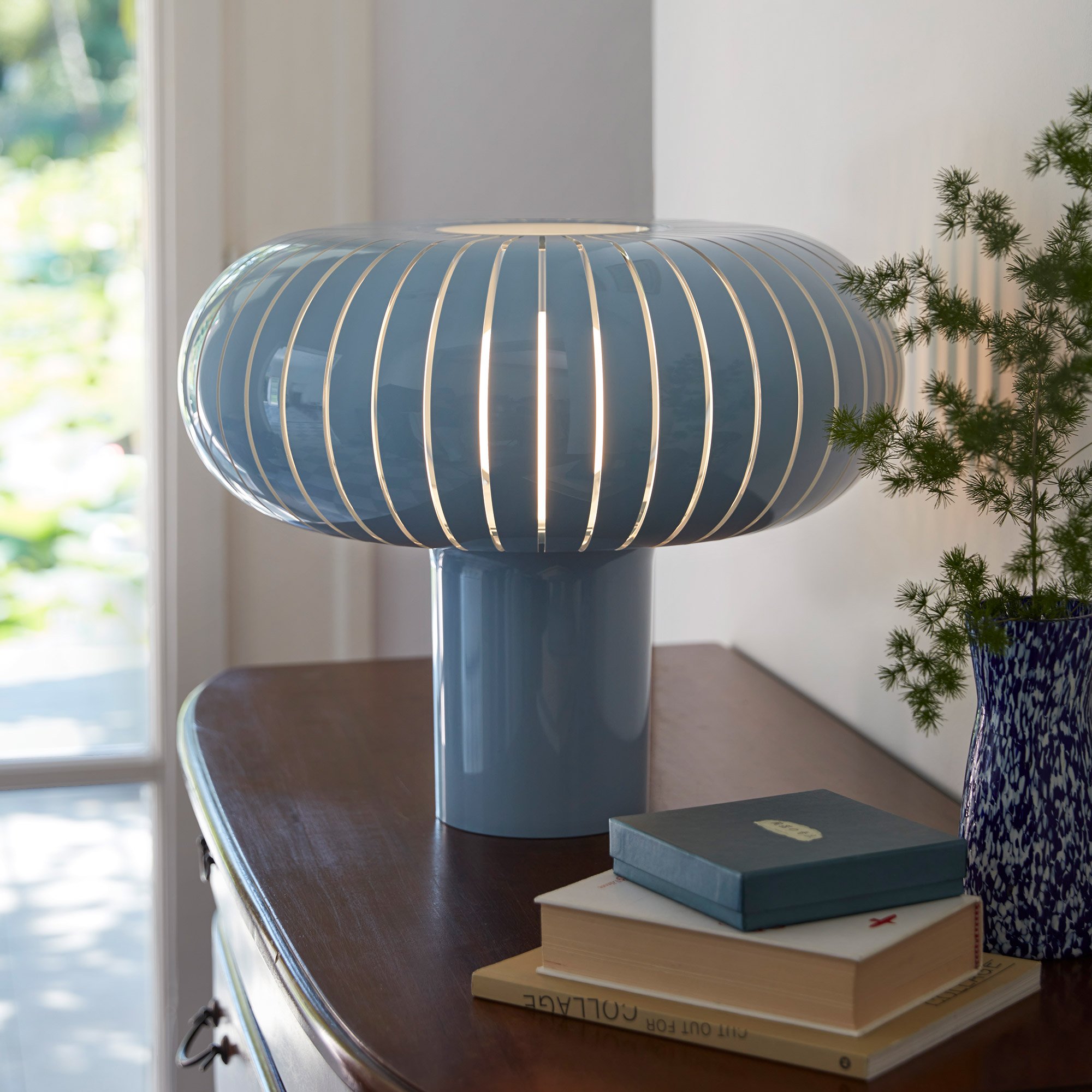 Kartell Teresa Tischleuchte (schwarz / weiß)