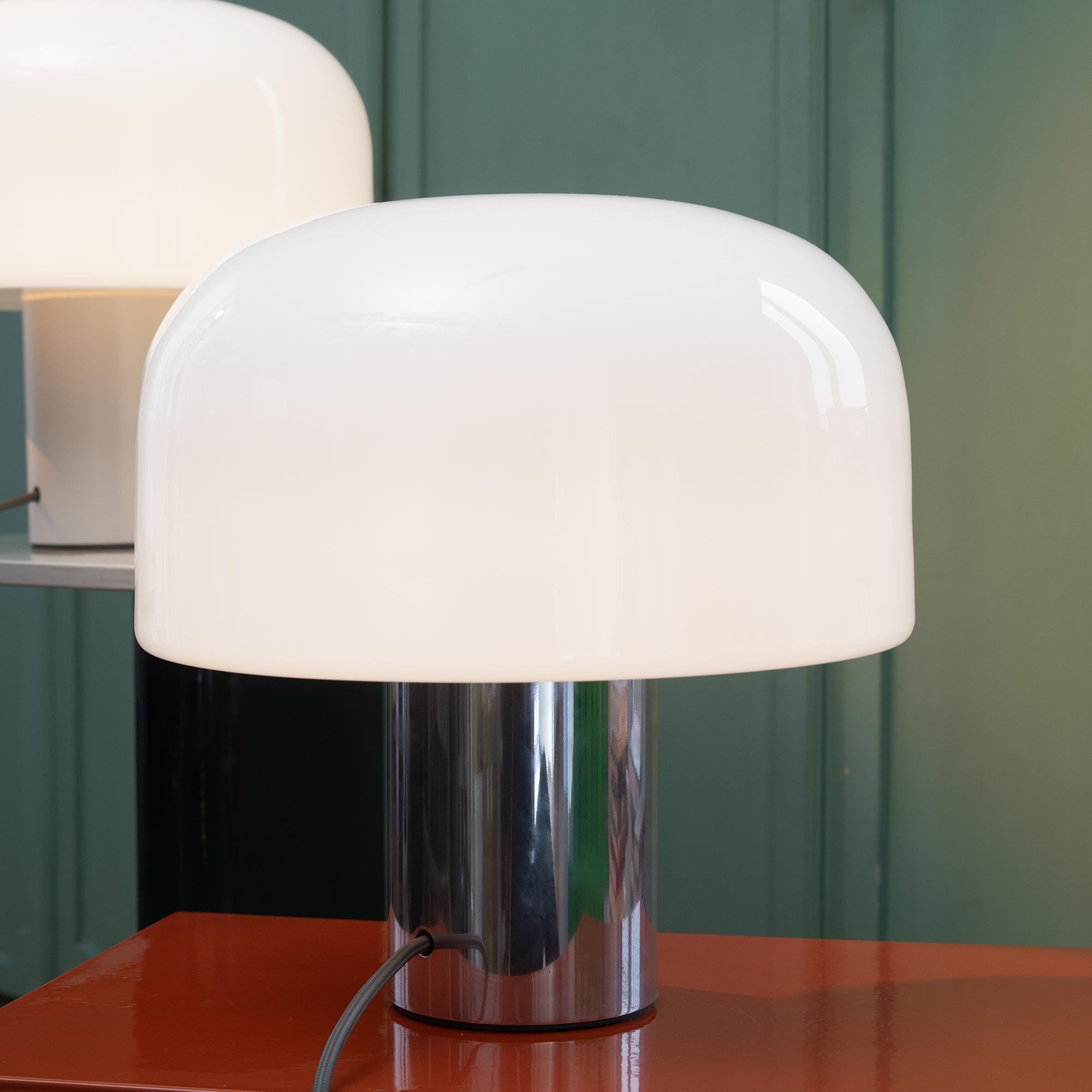Flos Bellhop Glass T Tischleuchte (weiß)