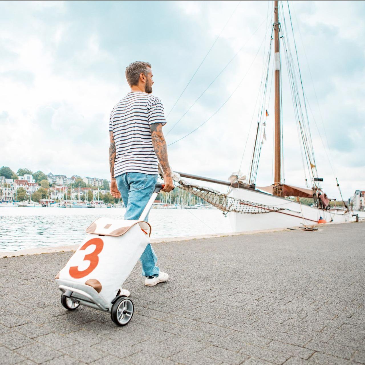 360° Taschen Lee Trolley (Zahl 3 rot, Lederdetails, Shopper mit 3-Wege-Griff)