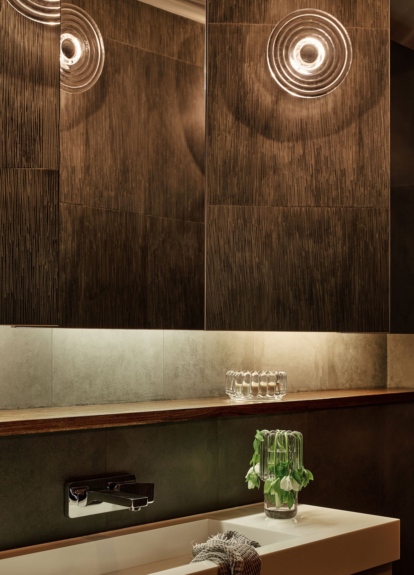 Tom Dixon Press Surface Mini LED Wandleuchte (transparent)