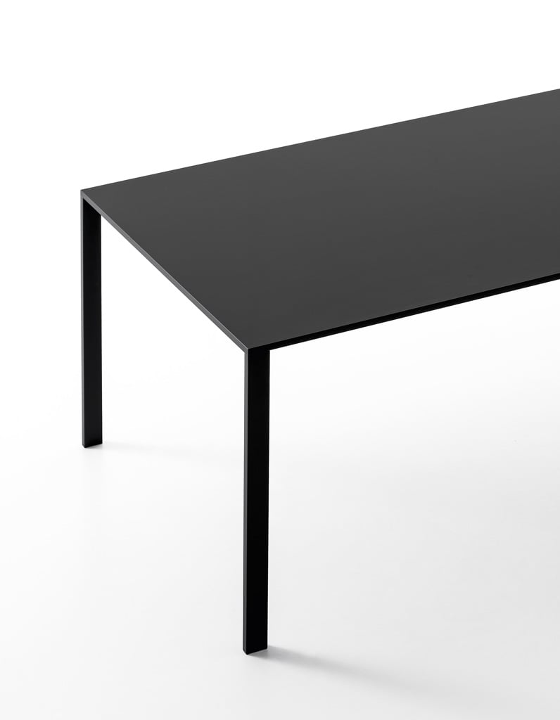 Kristalia be-Easy Fenix-NTM® Indoor Tisch ausziehbar
