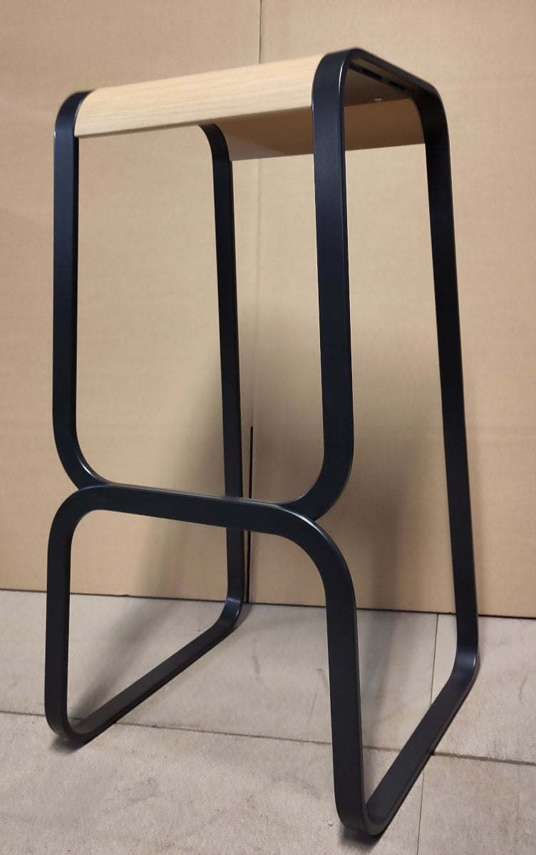 Lapalma Continuum S108 Barhocker (schwarz lackiert, Eiche gebleicht)