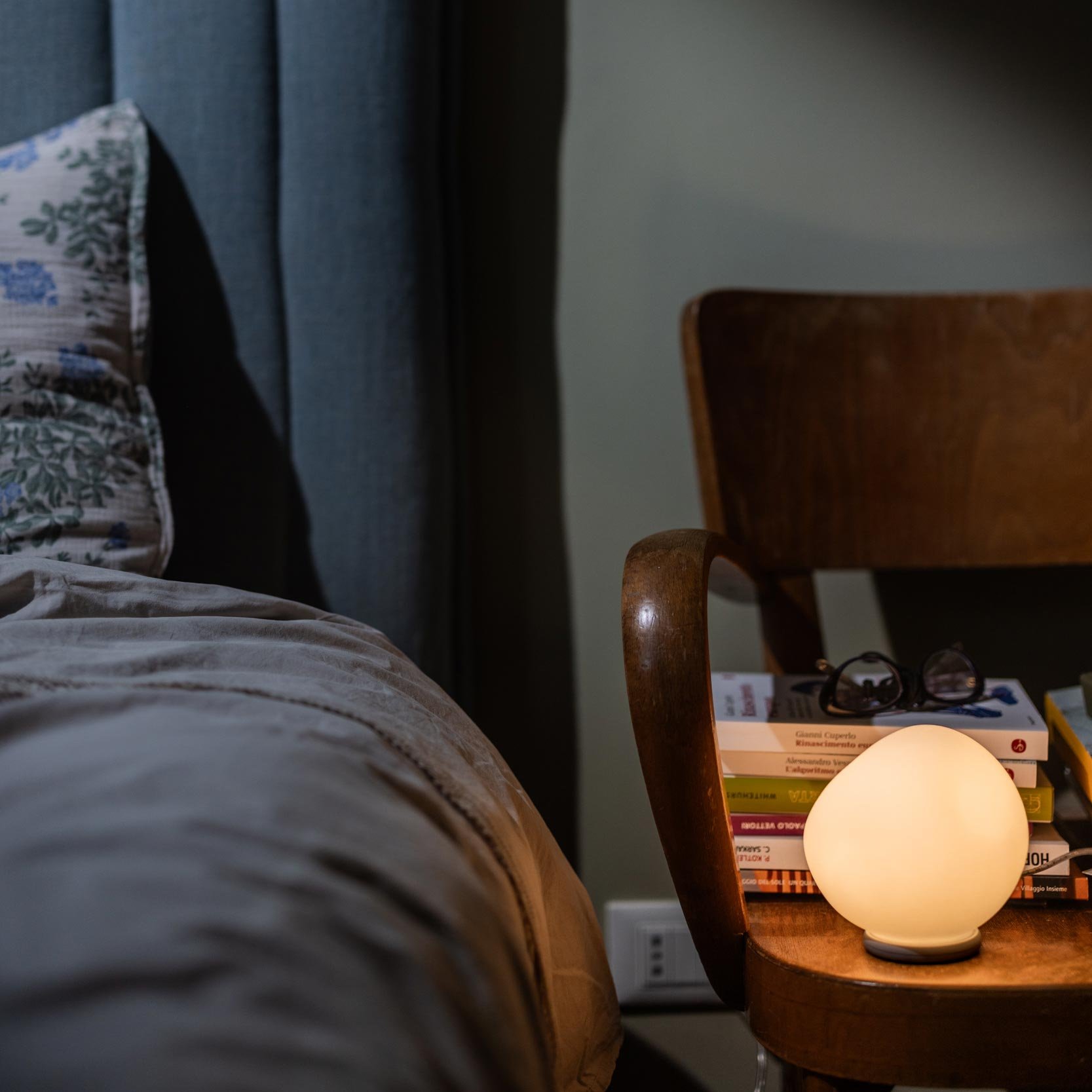 Foscarini Hoba Piccola Tischleuchte (Ein- / Aus)