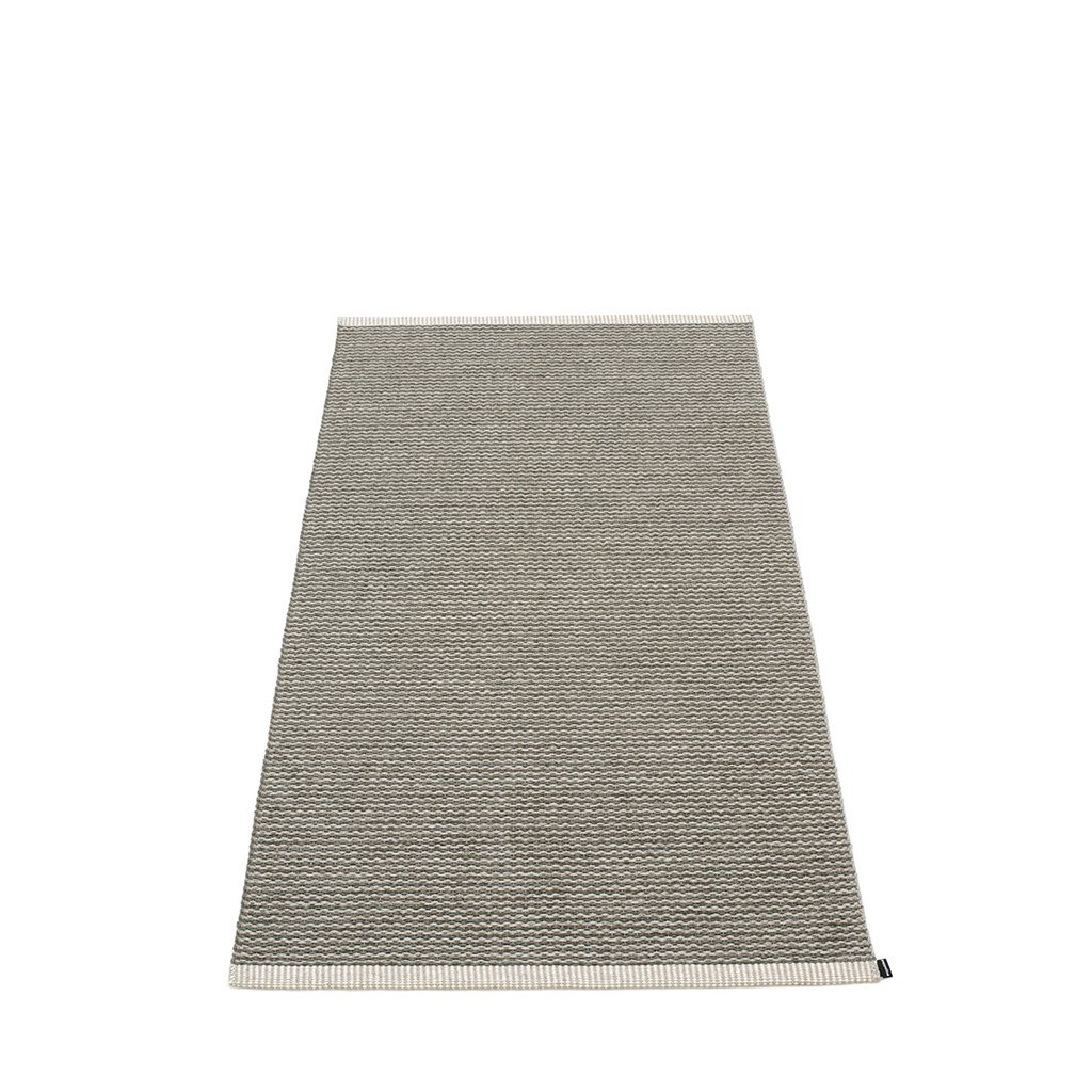 pappelina mono outdoor teppich charcoal warm grau 85x160