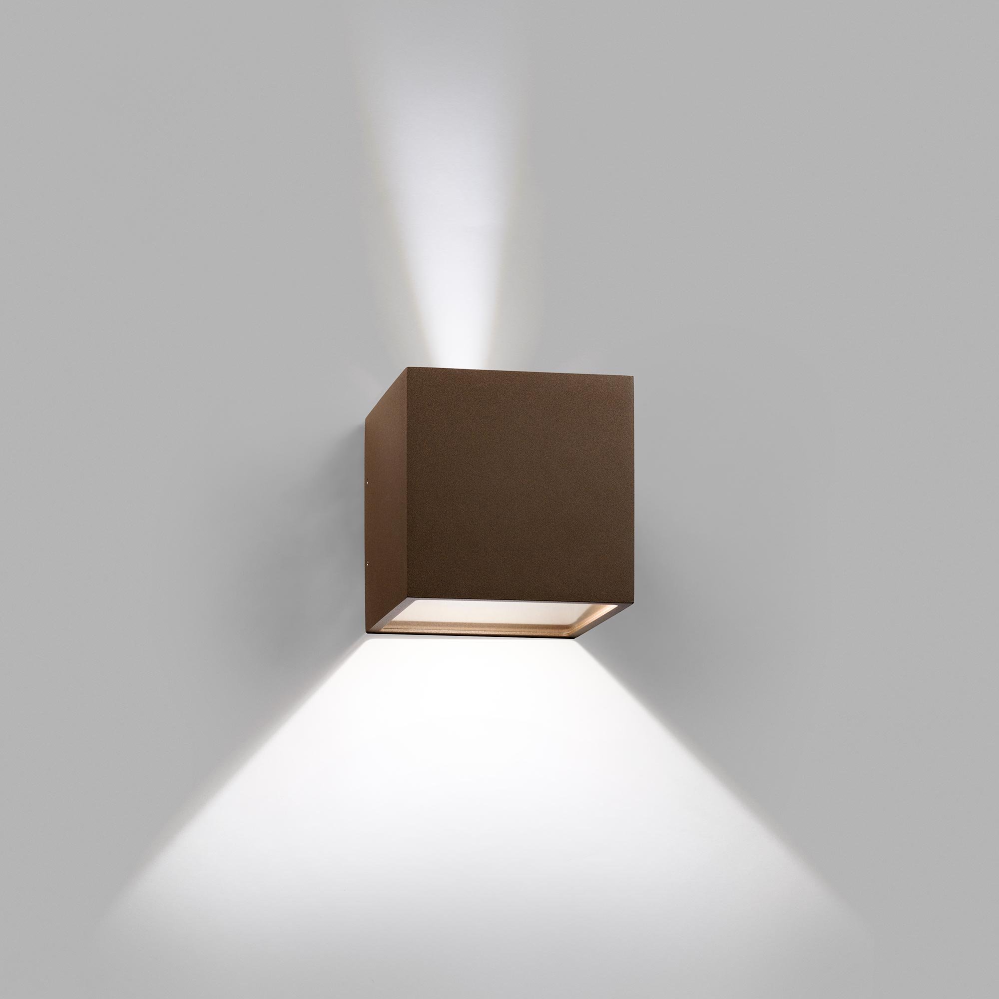 Light Point Cube XL LED Wandleuchte (rust)