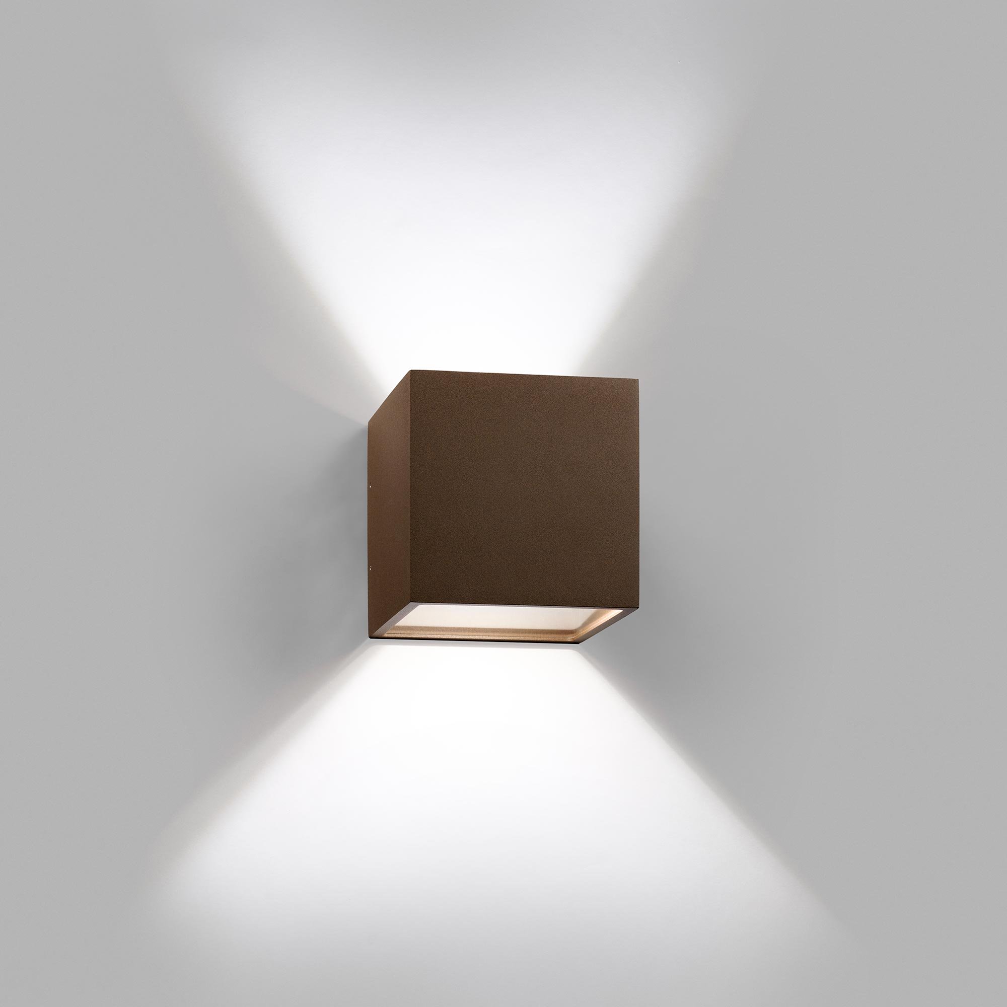 Light Point Cube XL LED Wandleuchte (rust)