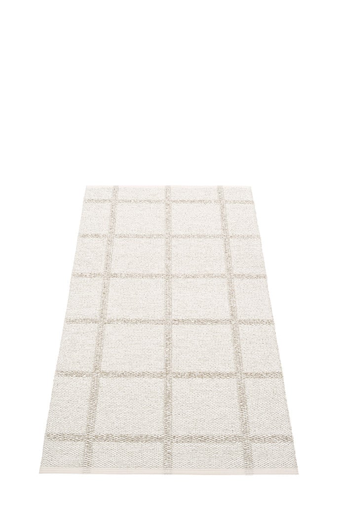 pappelina Ada Outdoor-Teppich - fossil grey / stone metallic (70 x 150cm)