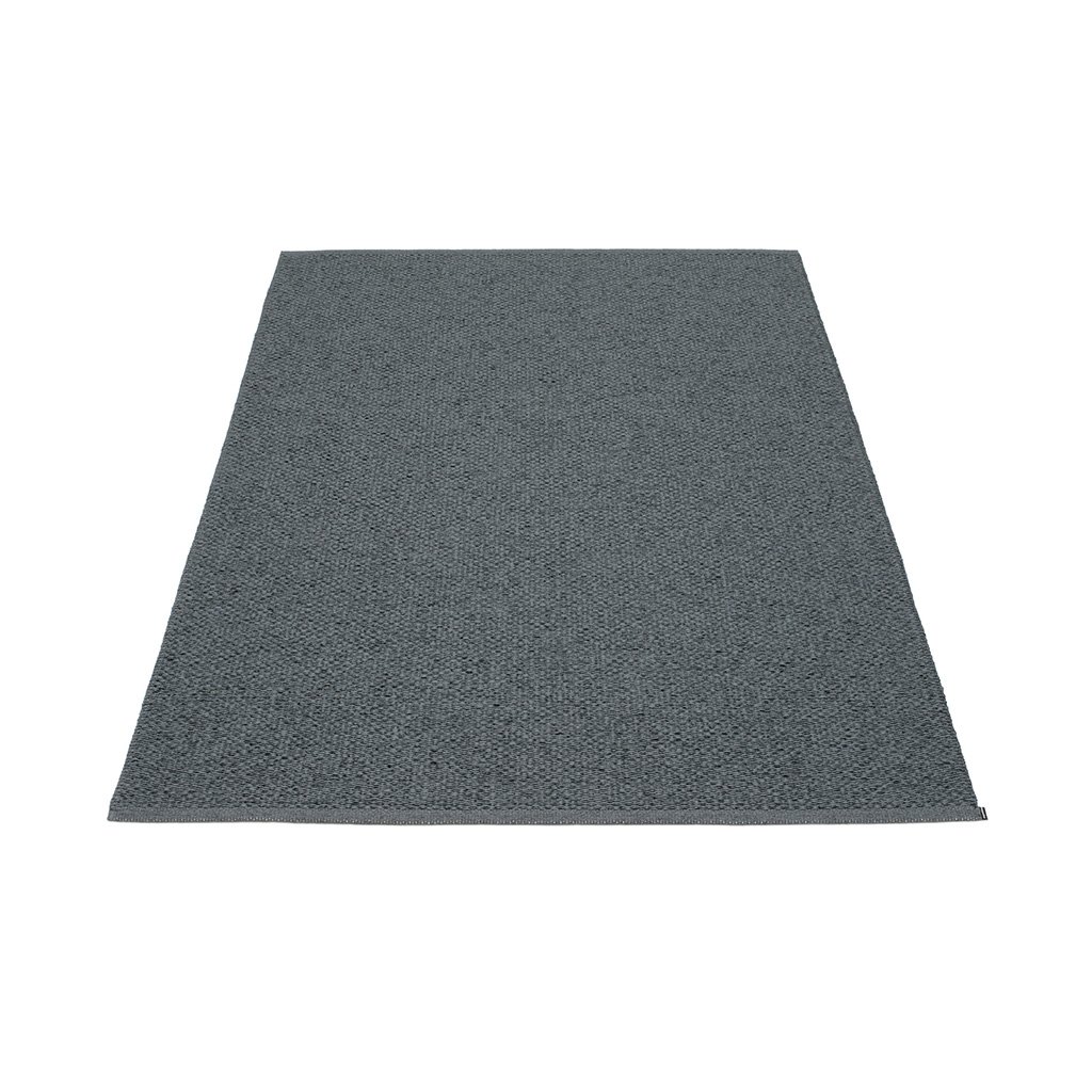 pappelina svea outdoor teppich schwarz metallic granit 140x270