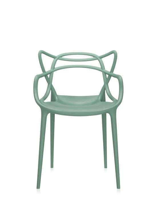 kartell masters stuhl salbeigruen front 1