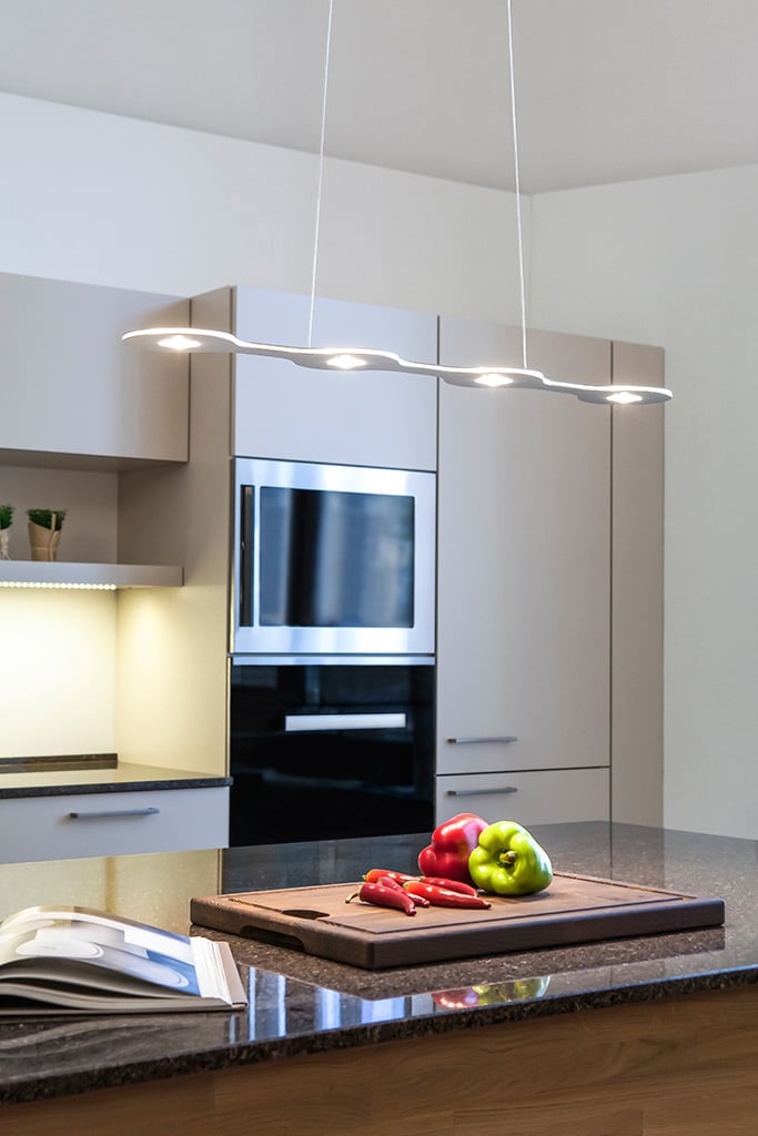 lumen center italia flat 4 pendelleuchte aluminium ambiente