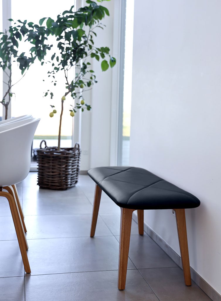 sackit-nordic-bank-eiche-ultra-black-ambiente-flur