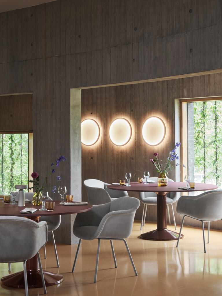 muuto-calm-wandleuchte-ambiente-caffee