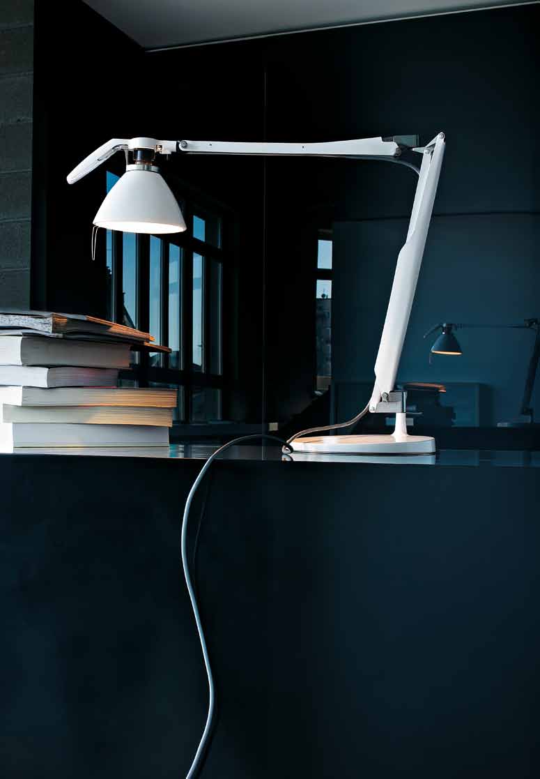 Luceplan Fortebraccio Tischleuchte, 100W, Ein / Aus - Luceplan Ausführung:mit Tischklemme|Luceplan Farbe:metallfarben