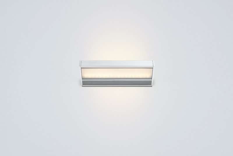 serien.lighting sml2 220 led wandleuchte alu poliert