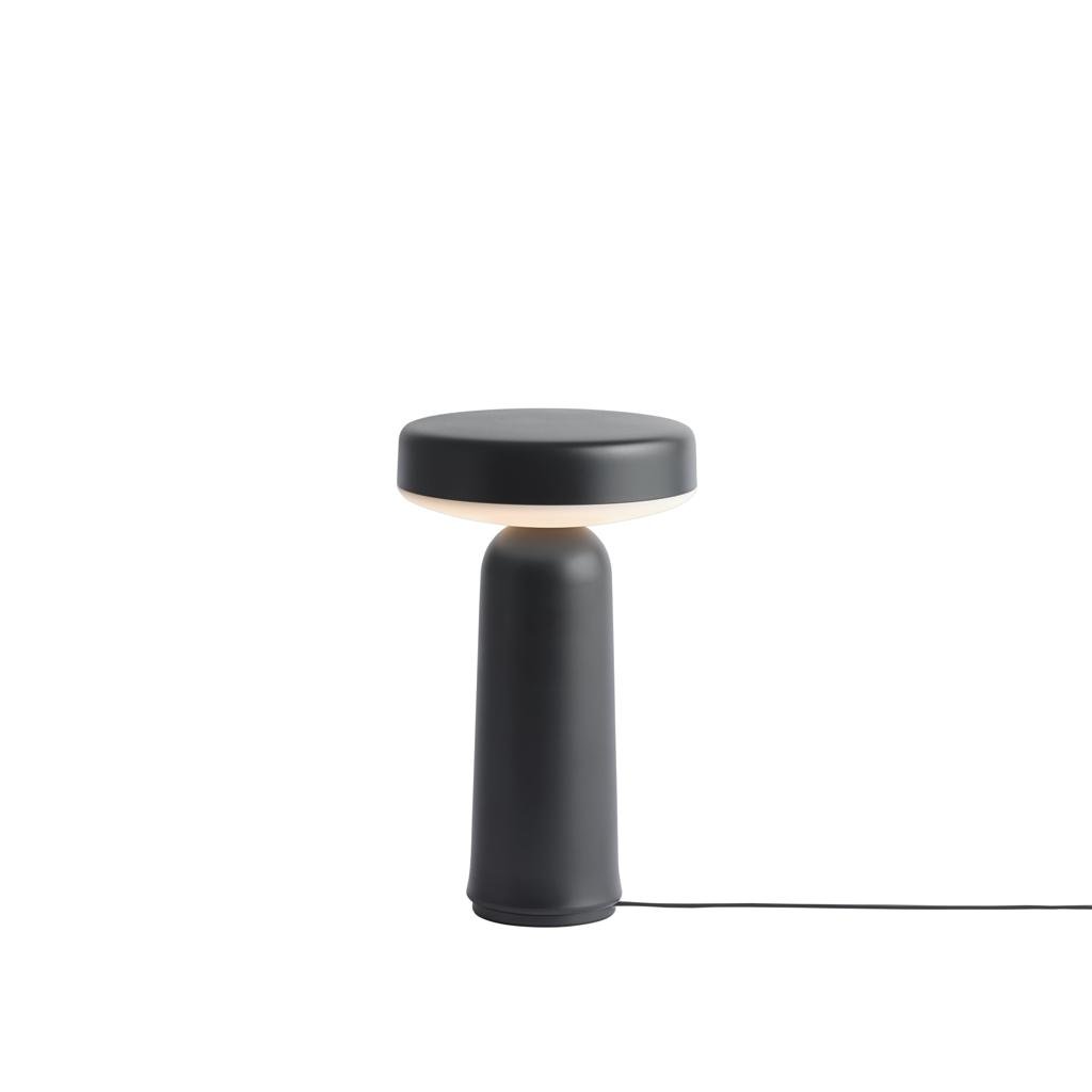 Muuto Ease LED Akkuleuchte / Tischleuchte schwarz (RAL 9011) 22740