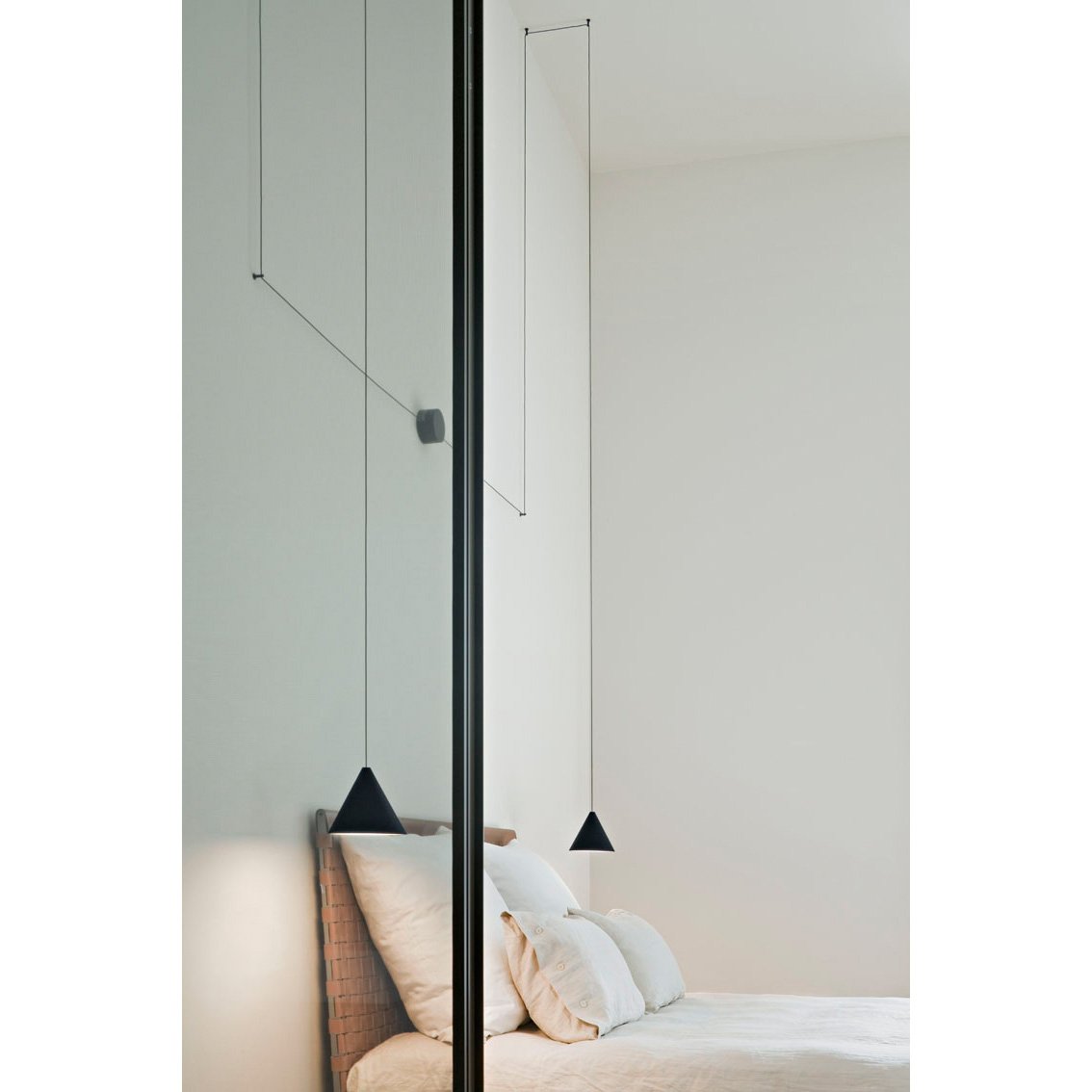 Flos String Light Kegelkopf Pendelleuchte Flos String Light Kegelkopf Pendelleuchte